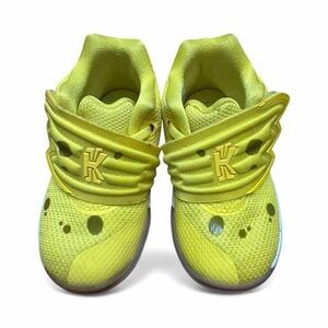Spongebob SquarePants x NIKE Kyrie 5 GS Sneakers CN4490-700, size 5C